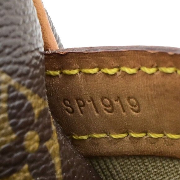 LOUIS VUITTON Reporter PM Crossbody Shoulder Bag Monogram Leather M45254 80ED243 - Picture 14 of 15